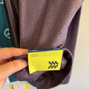 NEW All In Motion Girls Leggings